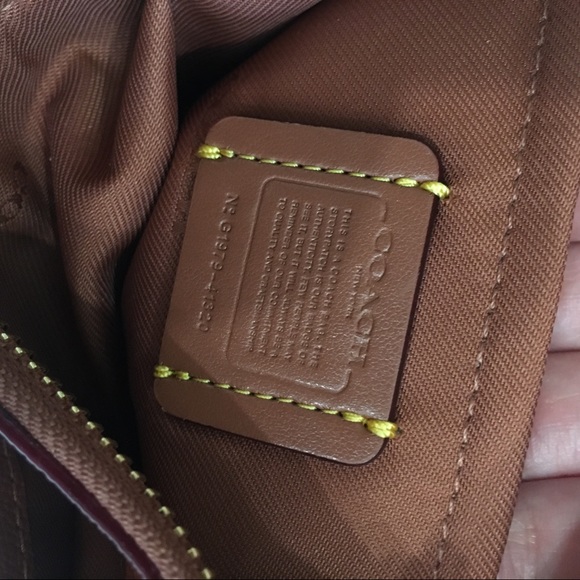 New coach messenger crossbody bag - Picture 3 of 8